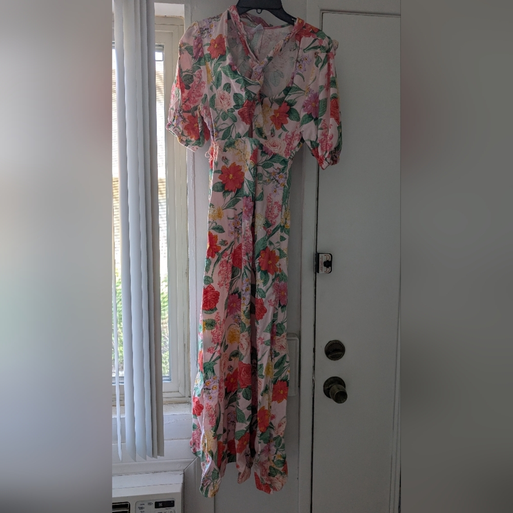 Old navy Floral Dress Size Small - Picture 7 of 8